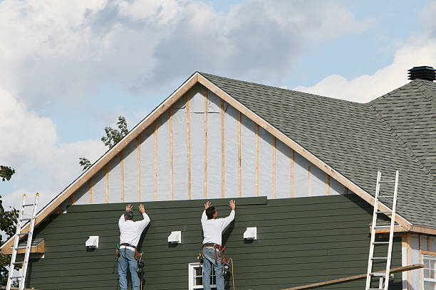Professional Siding Replacement technician working in Killbuck, OH